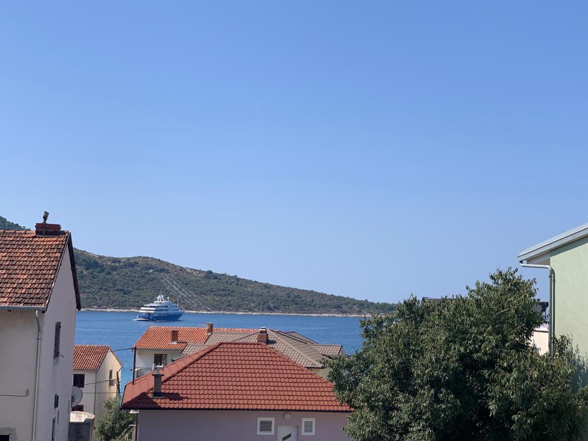 Apartment Landeka Primošten Esterno foto
