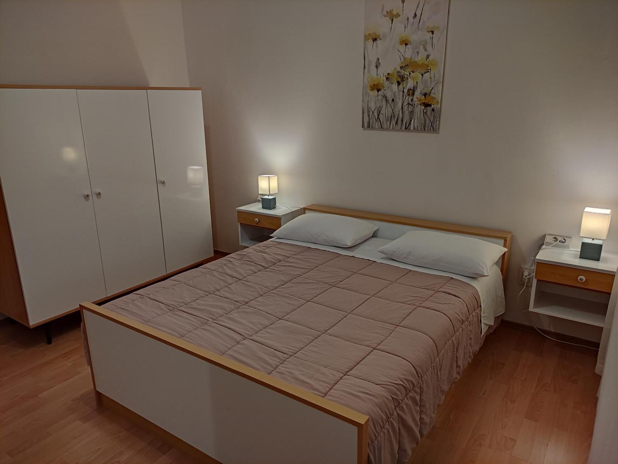 Apartment Landeka Primošten Esterno foto
